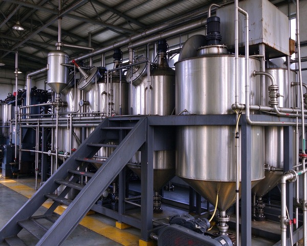 KMEC refining equipment line
